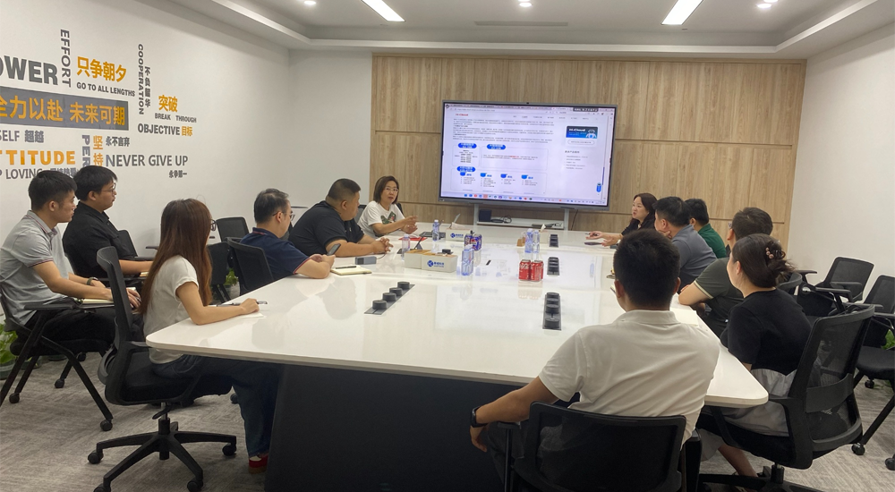 Say Hi to ERNIE！诺亚鸿云全信创智算AI大模型一体机实现文心大模型“即刻”部署！